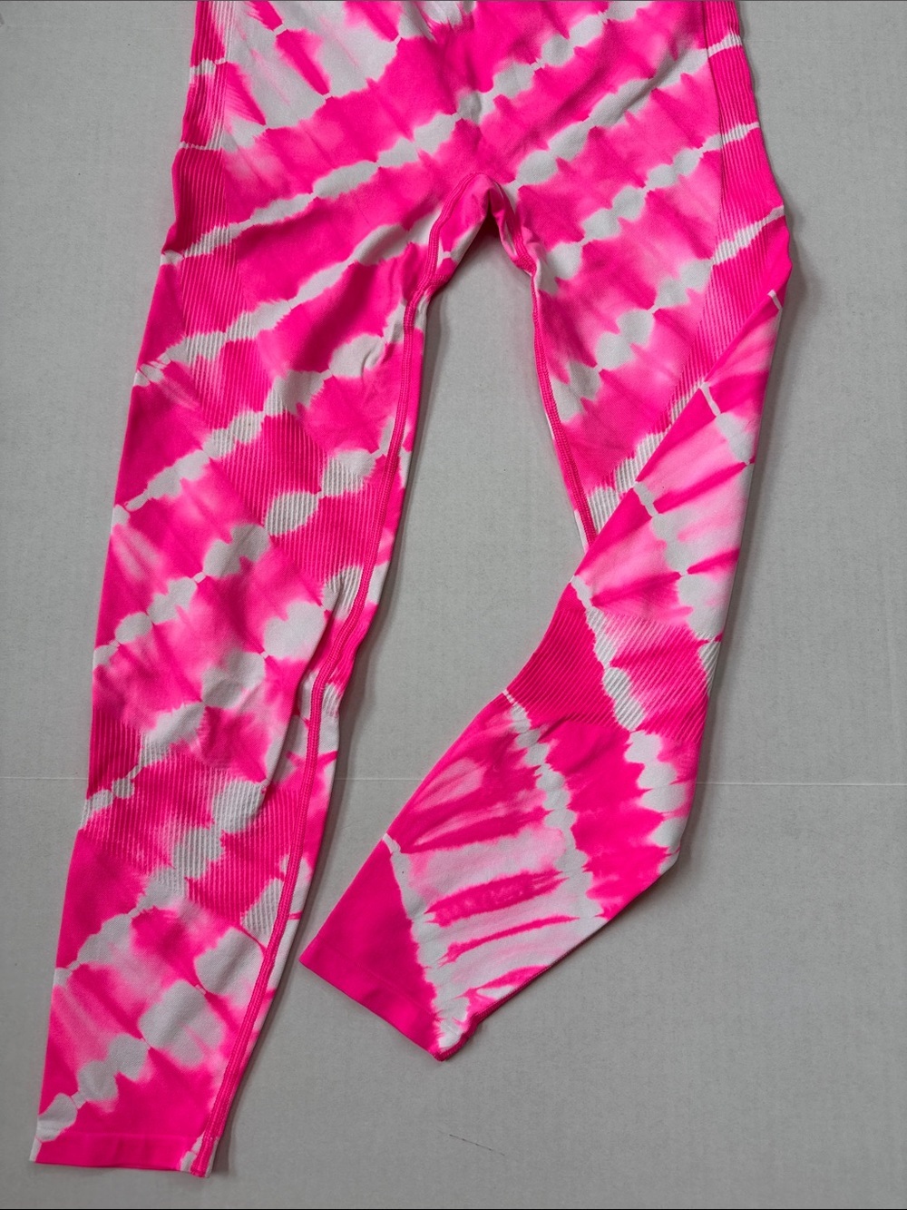 PINK Victorias Secret Seamless Leggings Tie Dye Pink and White size W Large - Picture 6 of 15